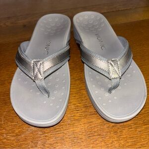 Vionic High Tide Women's Sandal, Size 8 Pewter/Gray Orthotic